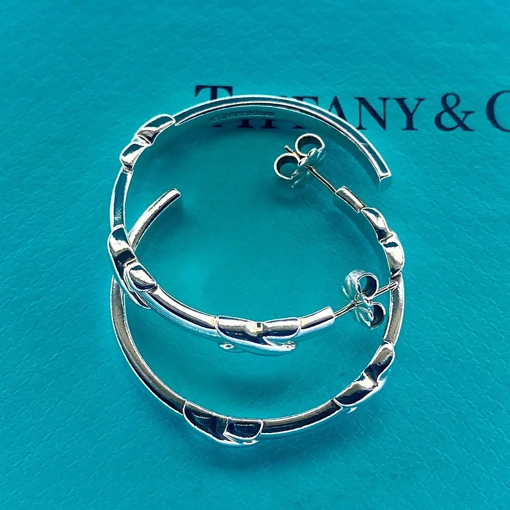 Classic signature‎ X earrings